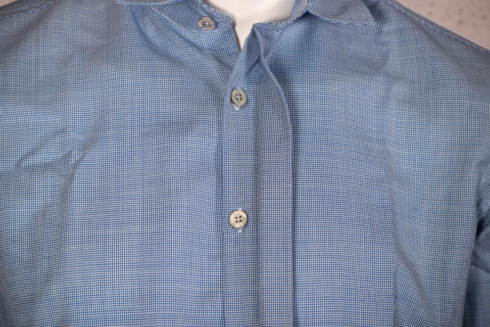2021 FR3ND Merino Wool Shirt - buttons.jpg