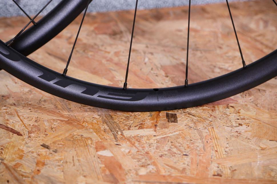 2021 Fulcrum Racing 5 Disc Brake Wheels - rim 2.jpg