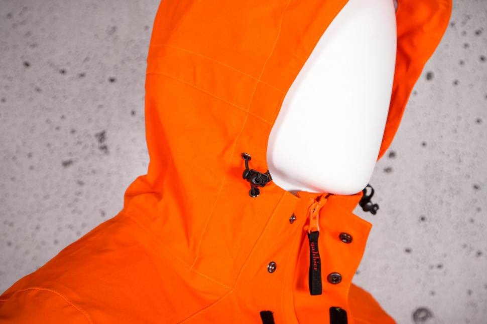 2021 Galibier Courchevel Storm Jacket - hood adjustment.jpg