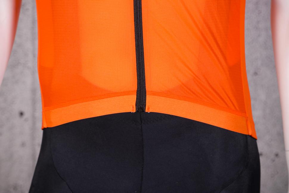 2021 Galibier Regale Ultralight Jersey - hem.jpg