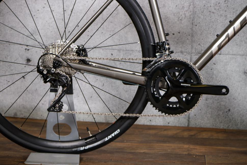 2021 Giant Contend SL 1 Disc - drive train.jpg