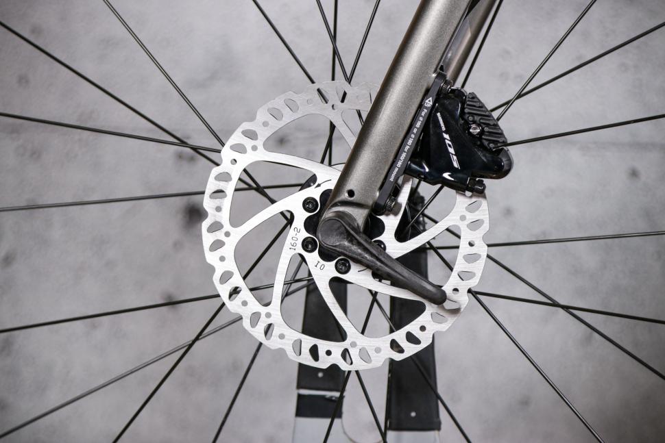 2021 Giant Contend SL 1 Disc - front disc brake.jpg