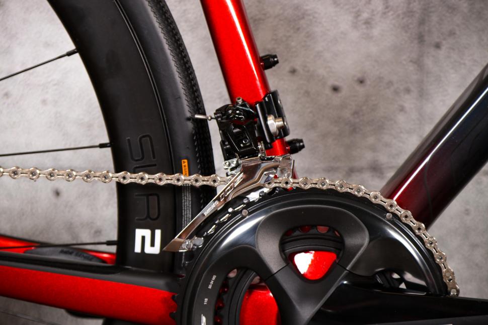 2021 Giant Defy Advanced Pro 3 - front mech.jpg