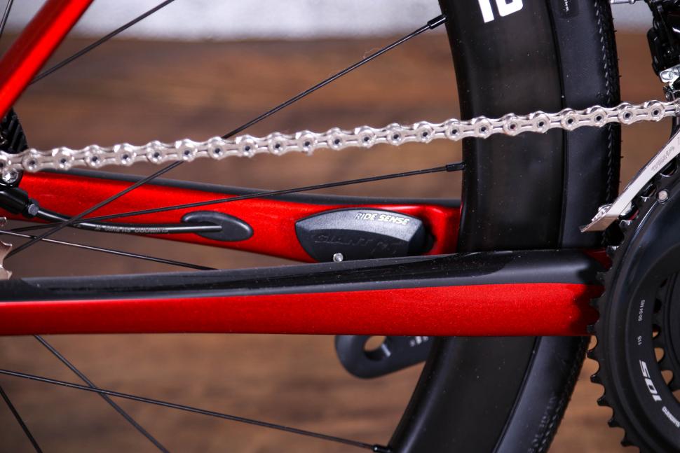 2021 Giant Defy Advanced Pro 3 - power meter.jpg