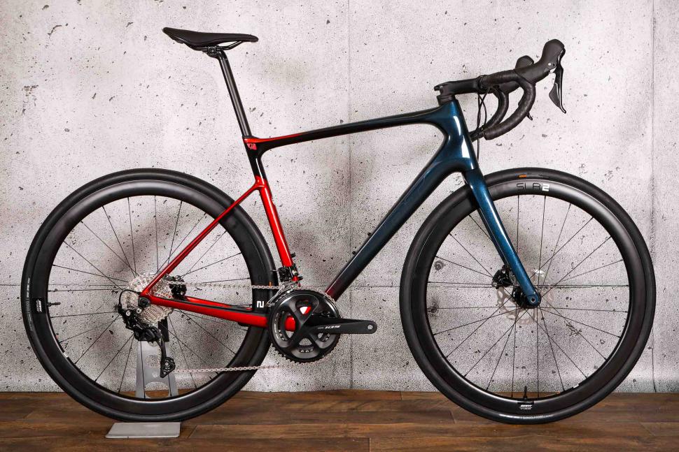 2021 Giant Defy Advanced Pro 3.jpg