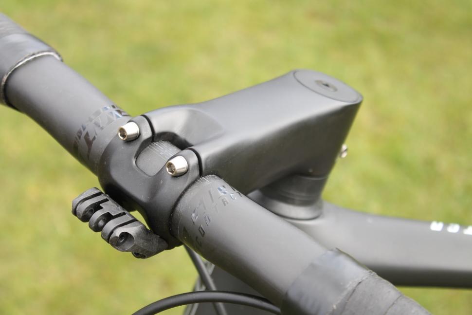 2021 Giant TRC Advanced SL 0 Disc stem computer mount - 1.jpg