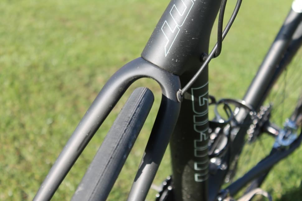 2021 Giant TRC Advanced SL 0 fork tyre spacing - 1