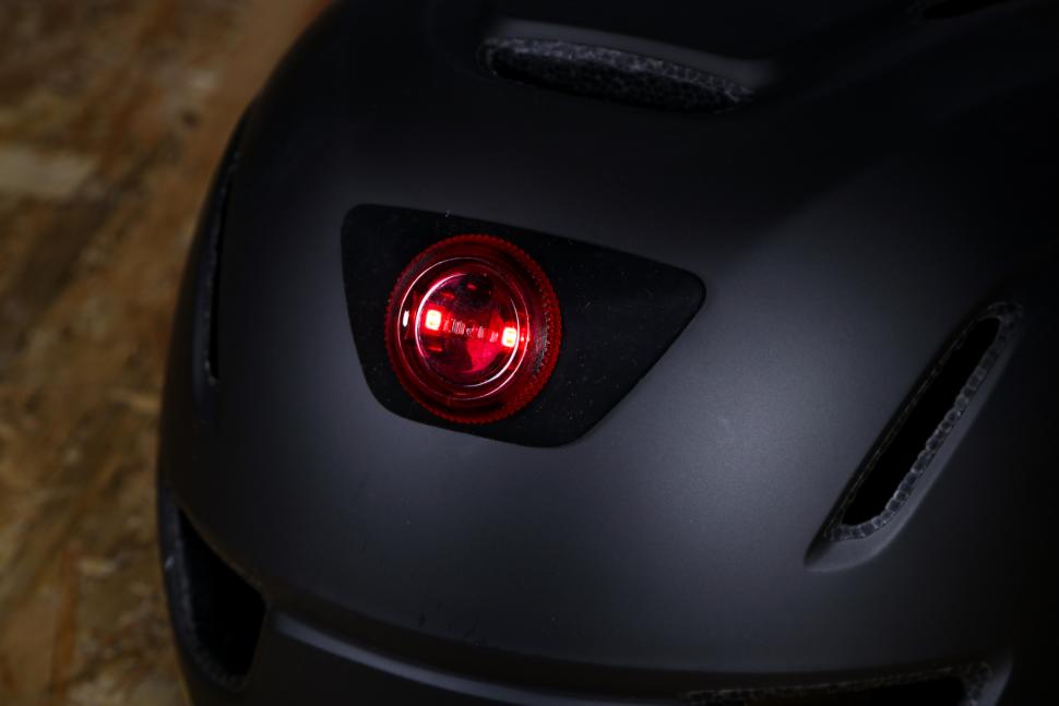 2021 Giro Caden LED Urban helmet - light.jpg