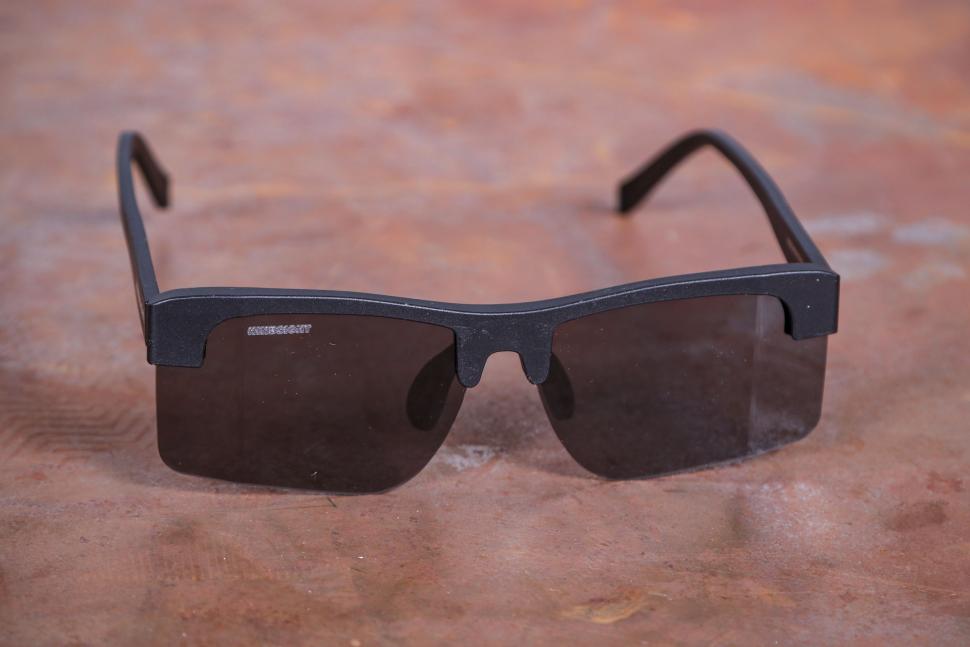 2021 Hindsight Edge Sport Glasses - front.jpg