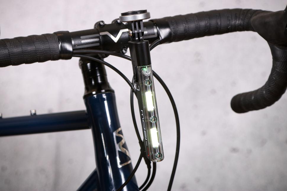 2021 L-Bow FL1 Front bike and scooter light - front.jpg