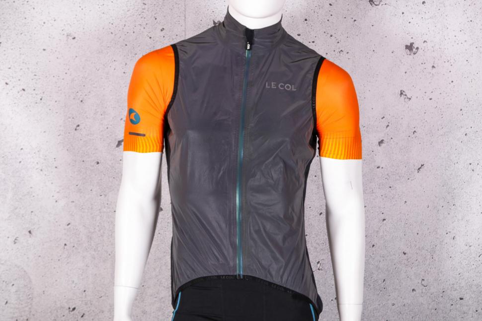 2021 Le Col Hors Categorie Reflective Gilet.jpg