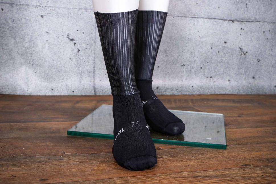 2021 Le Col x McLaren Project Aero Socks 1.jpg