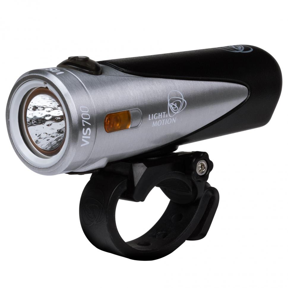 2021 Light and Motion Vis 700 Tundra light.jpeg