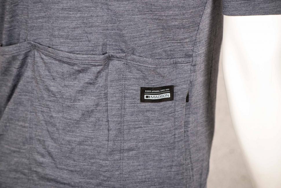 2021 Madison Roam mens merino short sleeve jersey - pocket logo.jpg