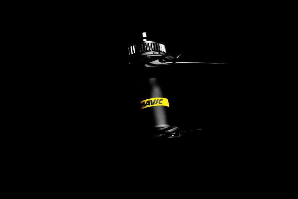 2021 Mavic Cosmic SLR45 Infinity Disc hub V1 PSD-5.jpeg