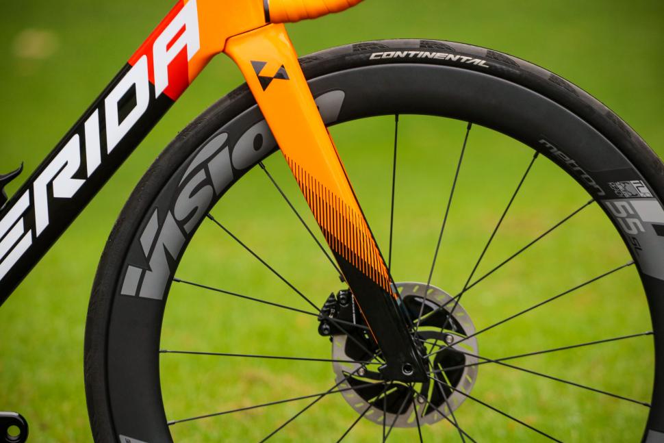 2021 Merida Reacto Disc Team-E - fork.jpg