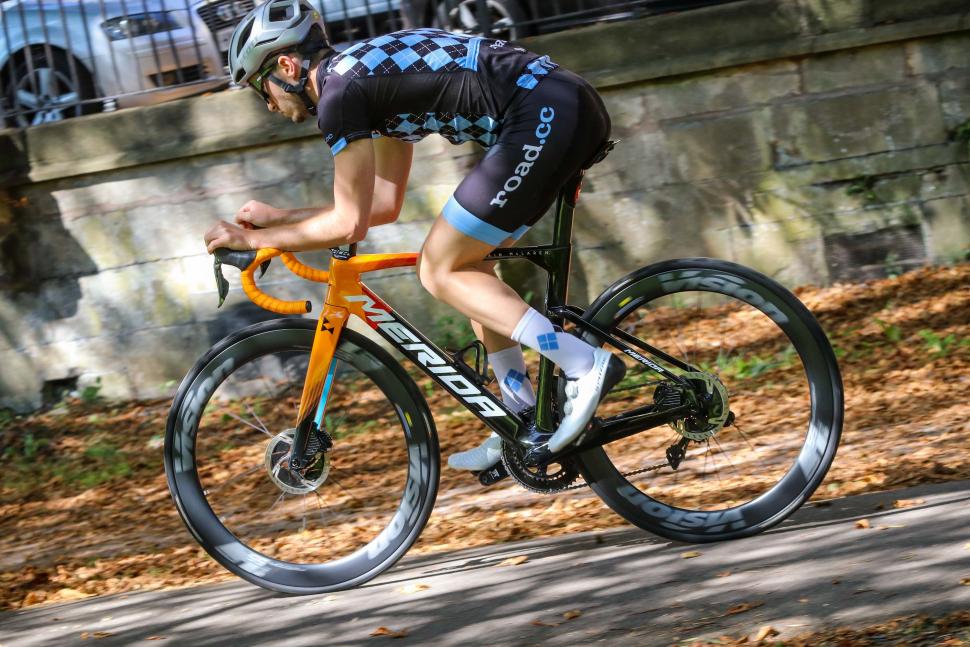2021 Merida Reacto Disc Team-E - riding 4.jpg