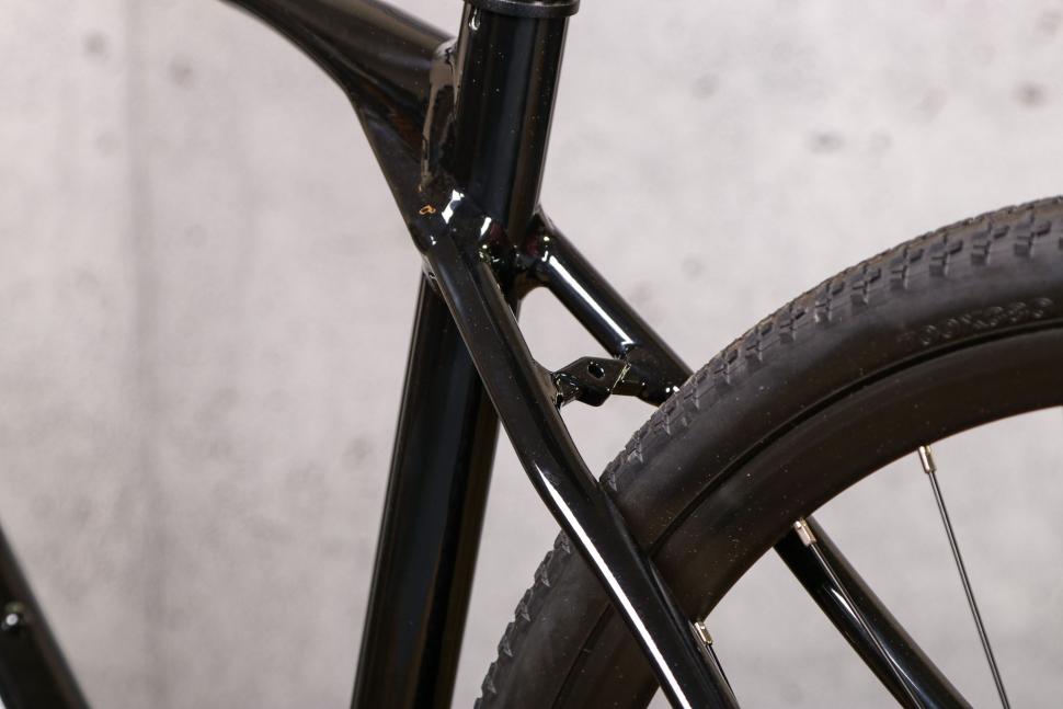 2021 Merida Silex 200 - seat stays.jpg