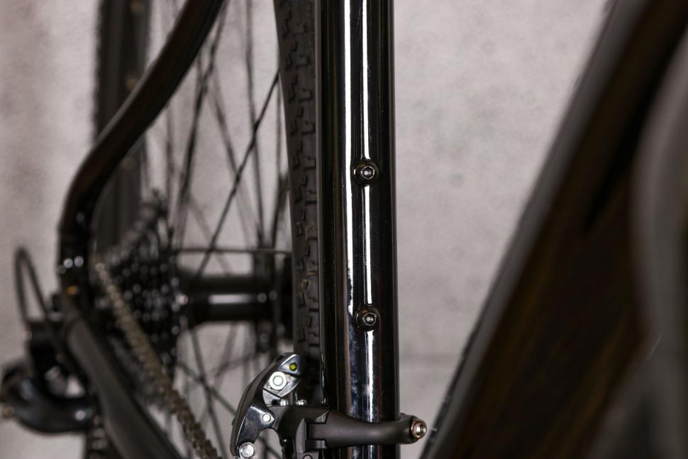 2021 Merida Silex 200 - seat tube bosses.jpg