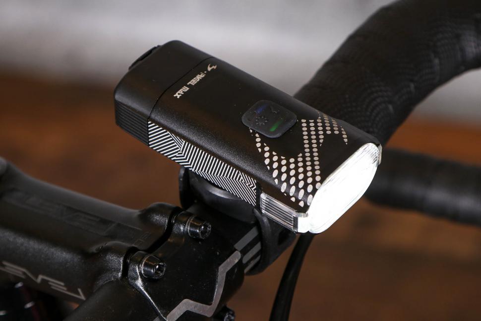 2021 Moon Rigel Max Rechargeable Front Light - top.jpg