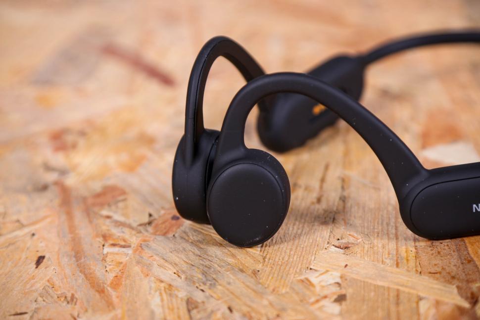 2021 Naenka Bone Conduction Runner Pro Open Ear Wireless Headphone IP68 Waterproof - detail 2.jpg