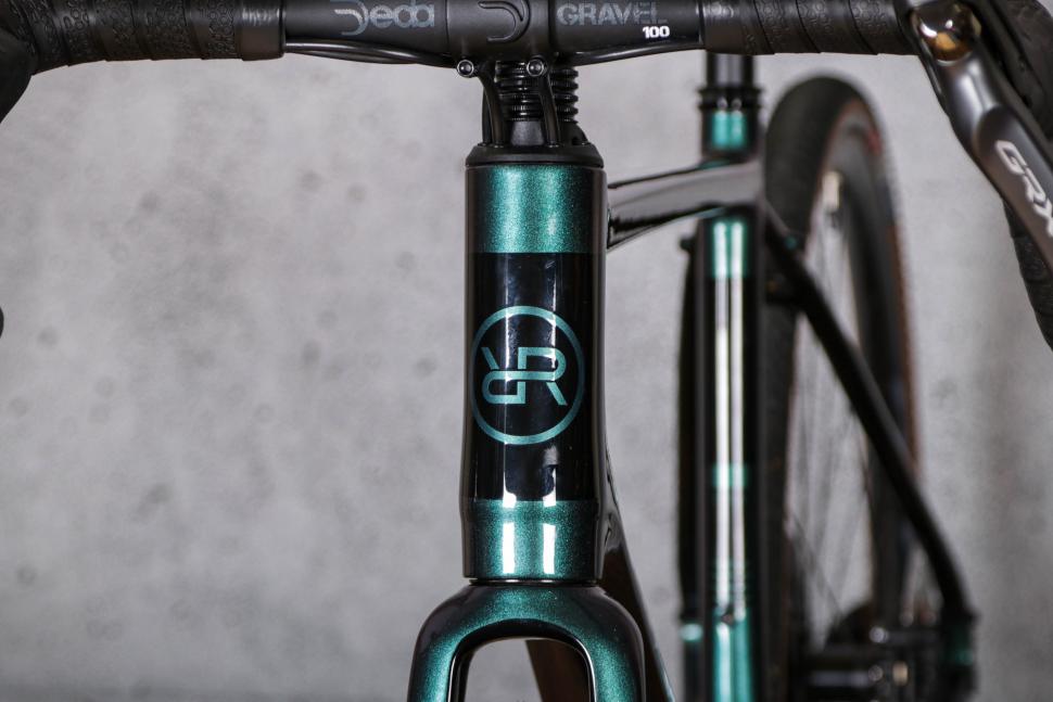 2021 Orro Terra C GRX800 - head tube badge.jpg