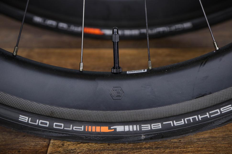 2021 Pacenti Carbon PR50 rim brake wheel set 700c - valve.jpg
