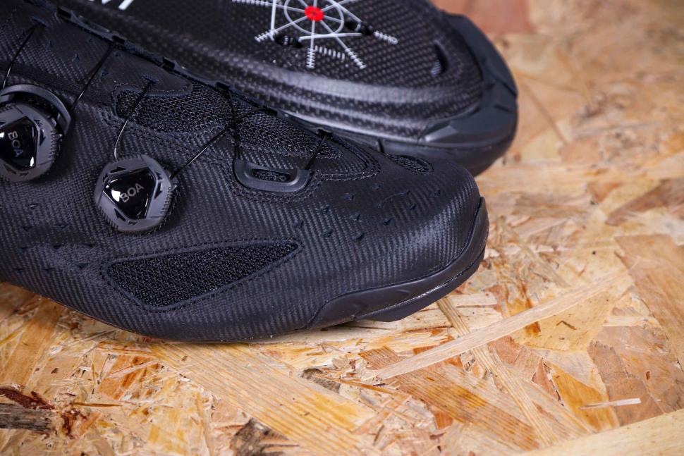 2021 Pearson x Lake Over and Over Road Shoes - toe.jpg