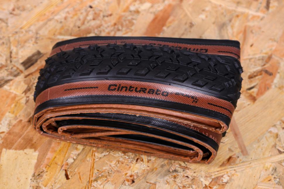 2021 Pirelli Cinturato Gravel M classic