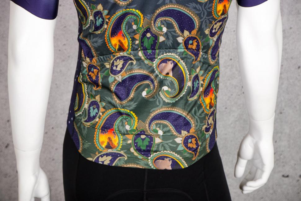 2021 Primal Cyc-adelic Paisley Mens Evo 2.0 Jersey - pockets.jpg