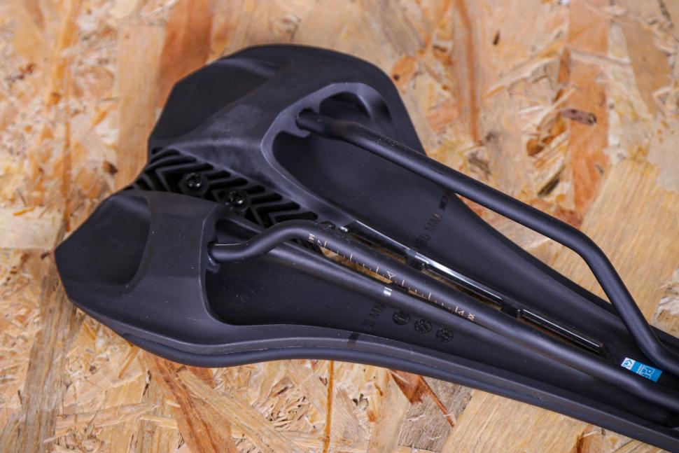 2021 PRO Falcon Performance Saddle - underside rear.jpg