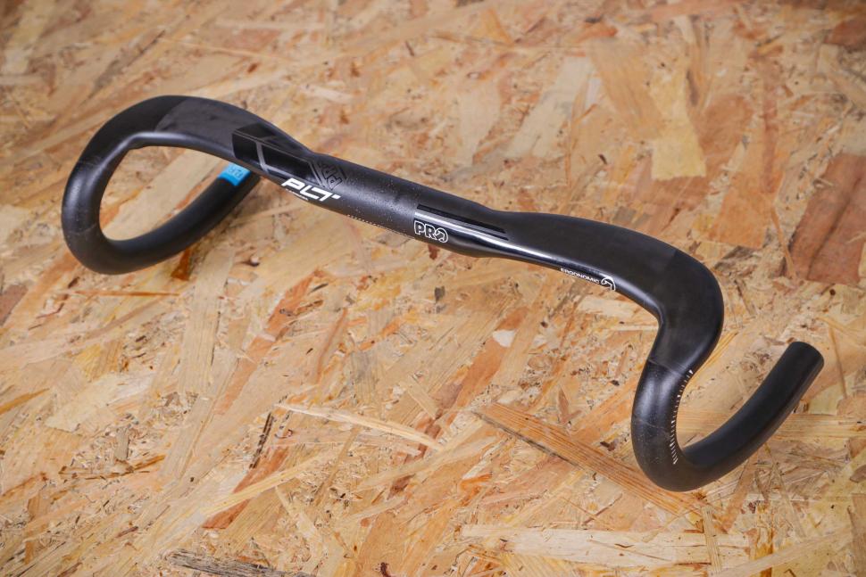 2021 PRO PLT Ergo Carbon Handlebar.jpg
