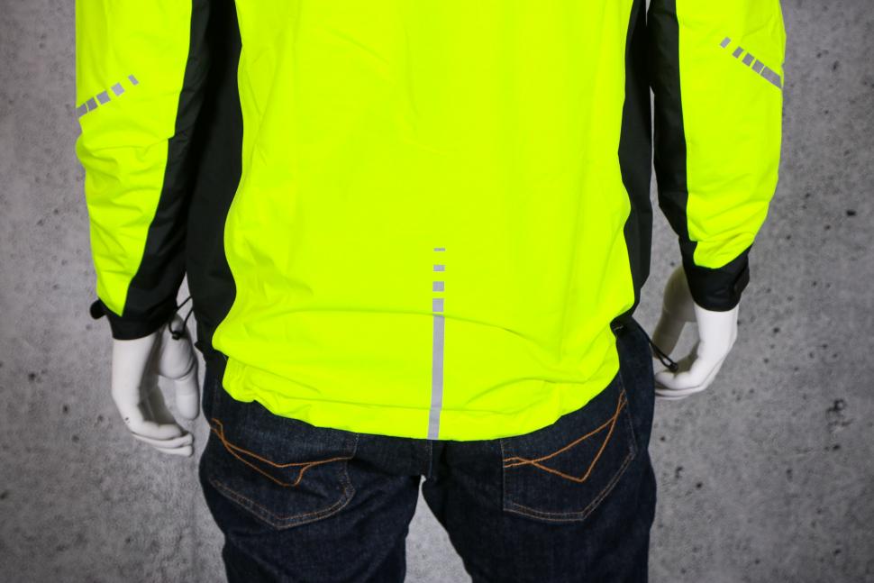 2021 Proviz Classic Men's Tour Cycling Jacket - tail.jpg