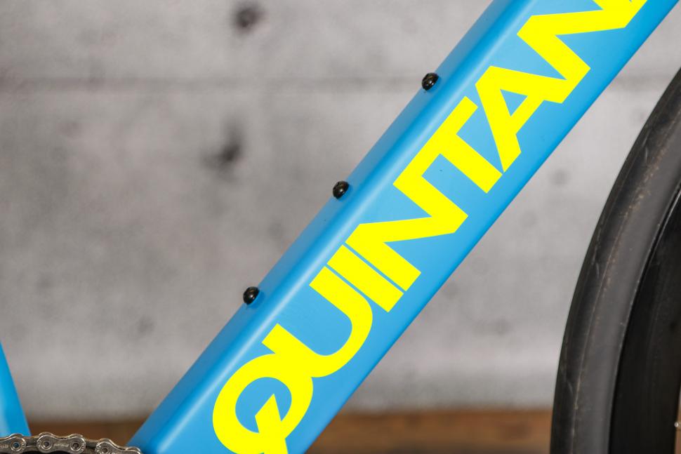 2021 Quintana Roo SRFive - bosses.jpg