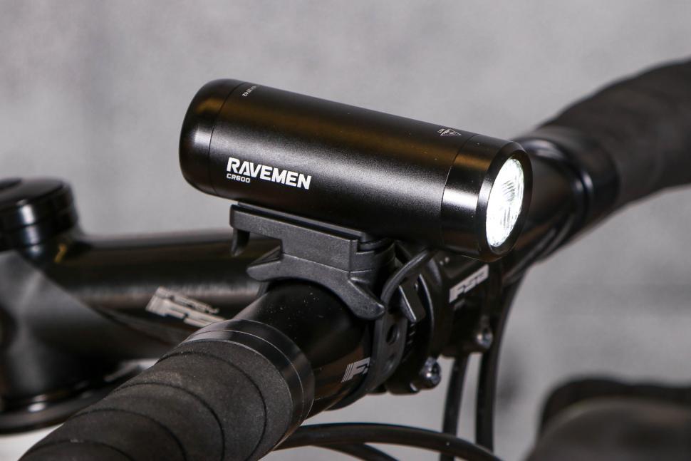 2021 Ravemen CR600 USB Rechargeable front light.jpg
