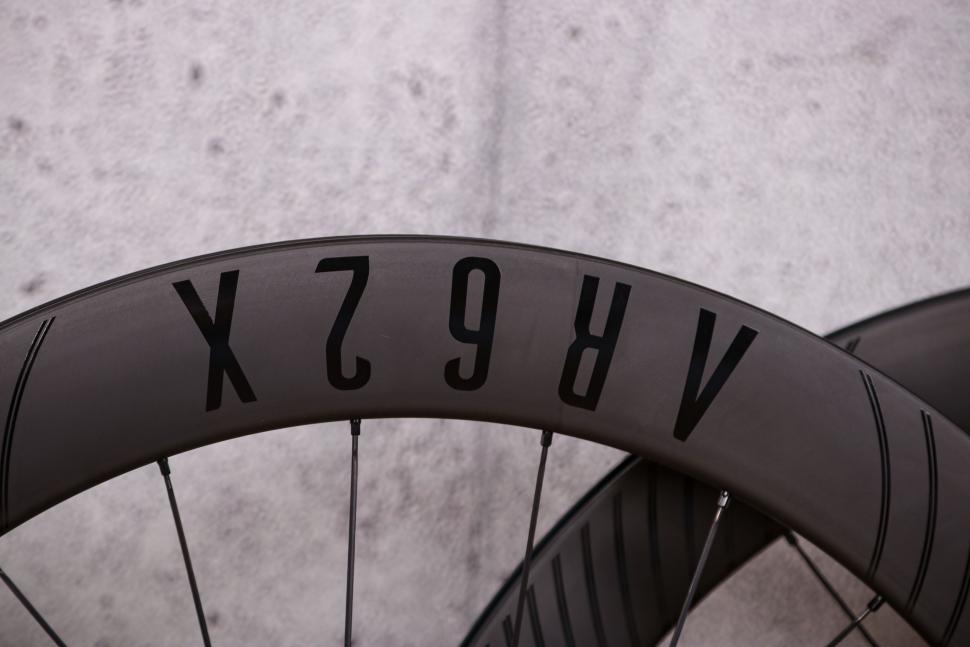2021 Reynolds AR 58-62 X DB wheels - rim detail 2.jpg