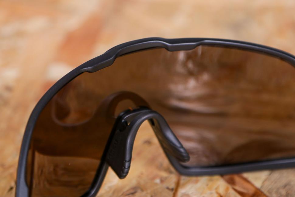 2021 Roka MATADOR Ultralight Performance Sunglasses - inside.jpg