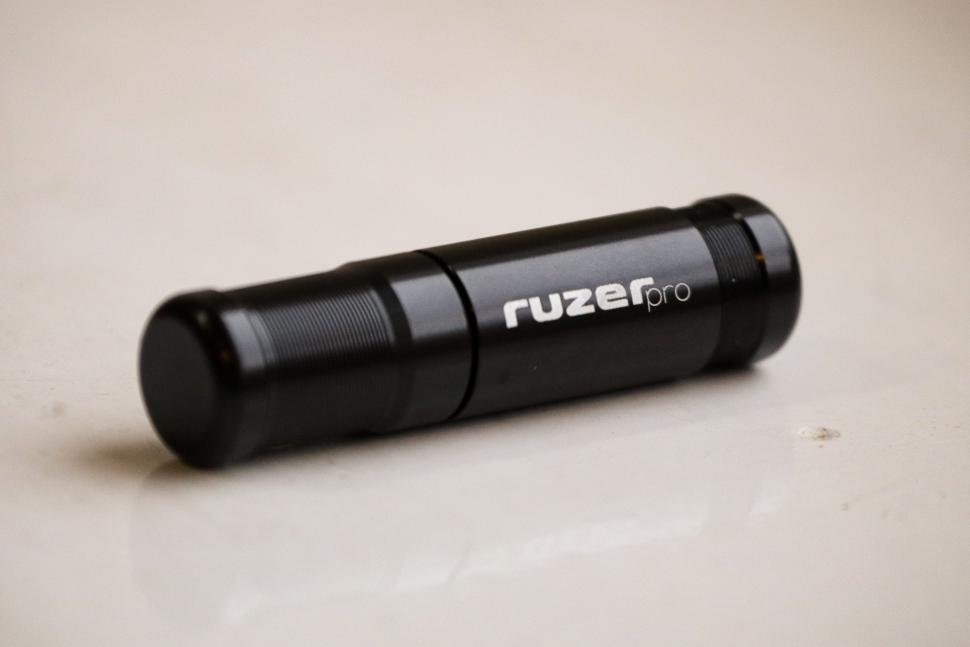 2021 Ruzer Tubeless glueless Bike Tyre repair kit 3.jpg