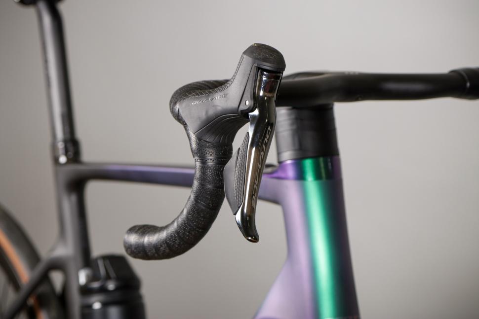 2021 Scott Addict eRide - lever.jpg