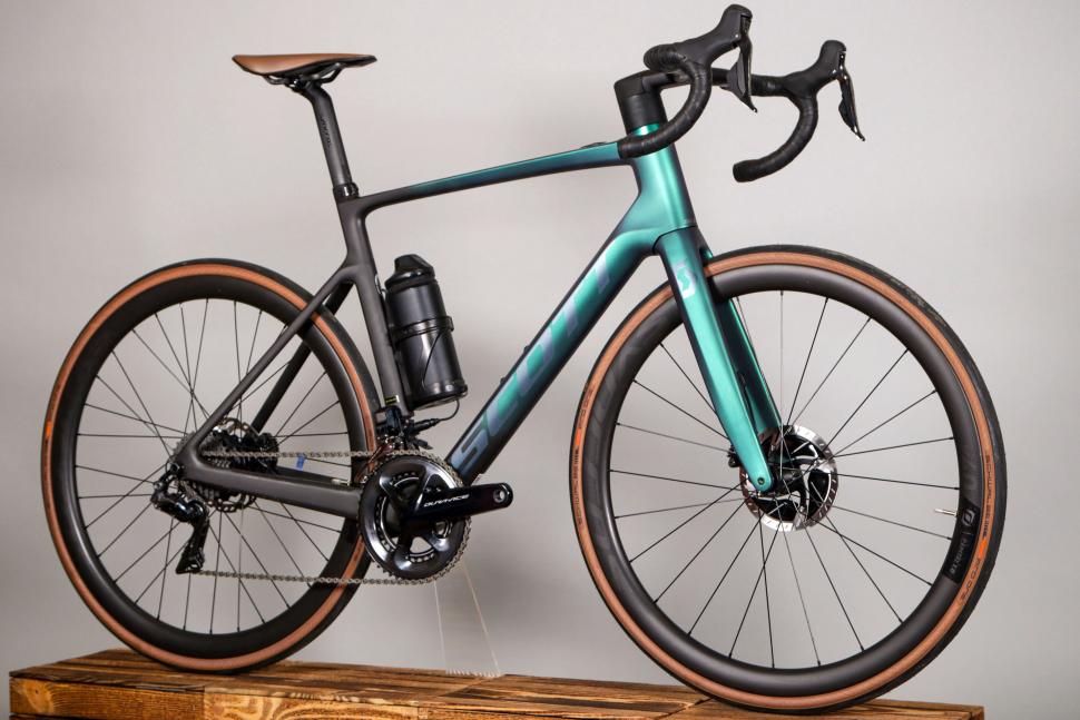 Scott Addict eRide  electric road bike
