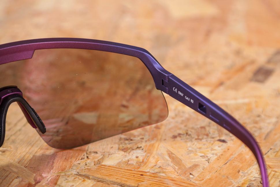 2021 Scott Sport Sheild Super Sonic Edt Sunglasses - hinge.jpg