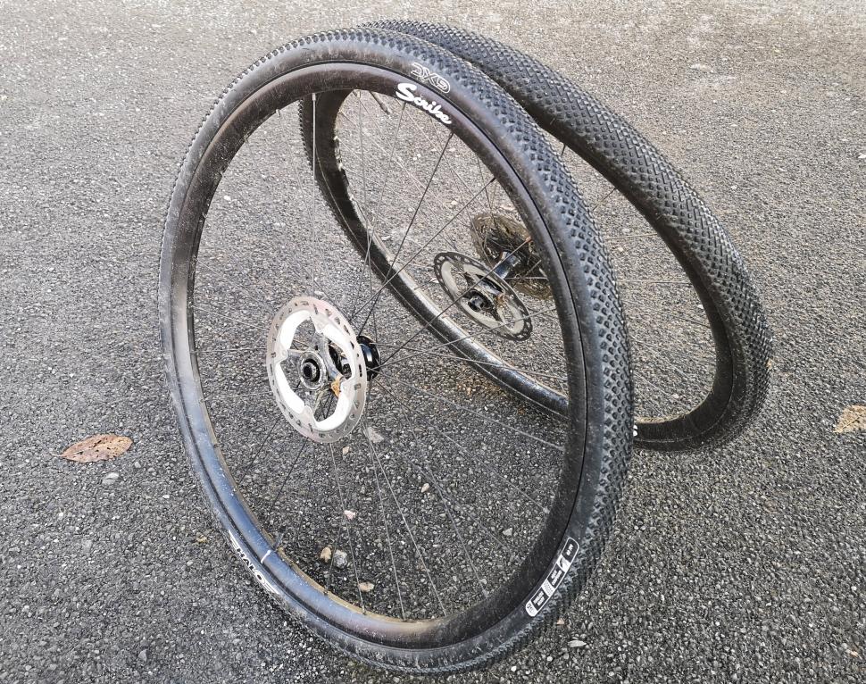2021 Scribe Gravel Wide++ Disc wheels