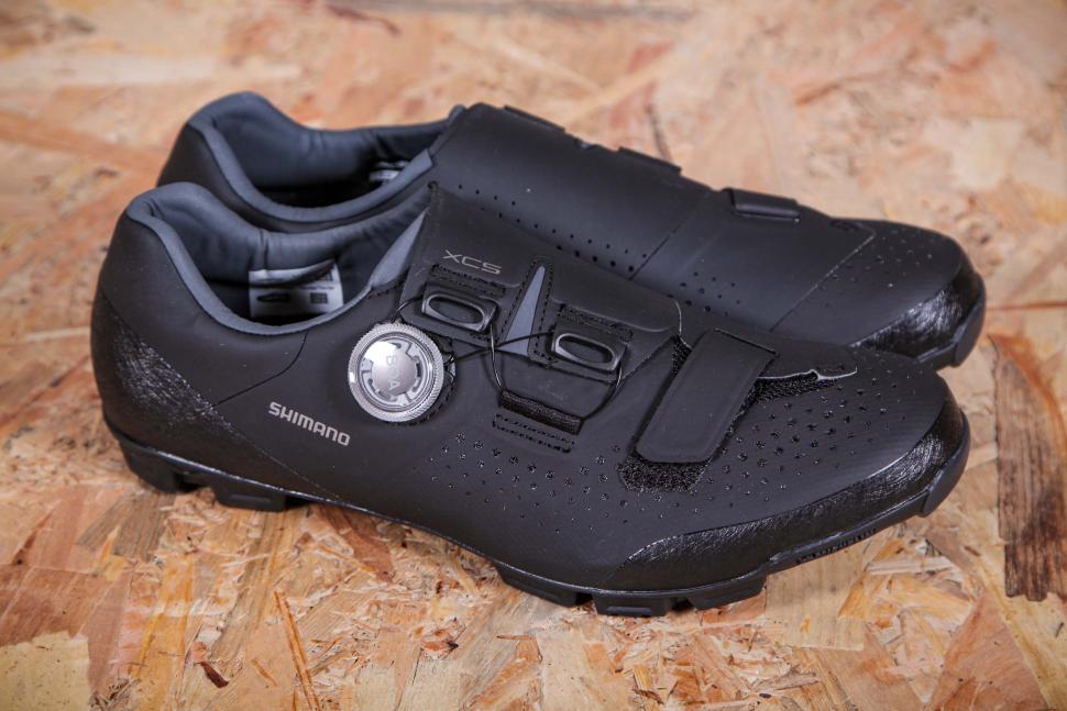 2021 Shimano XC5 SPD Shoes - side.jpg