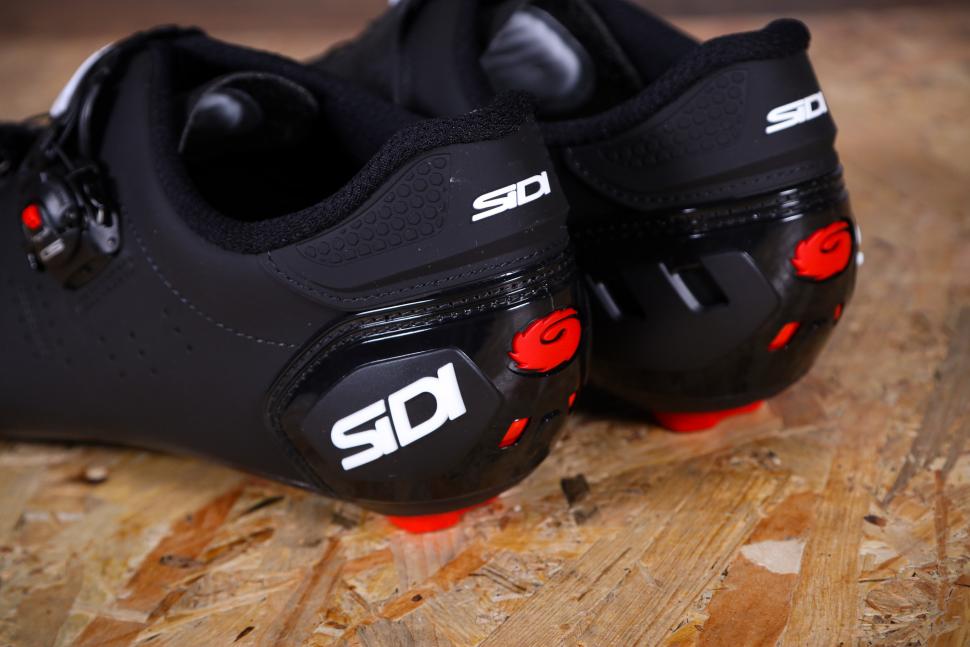 2021 Sidi Ergo 5 Road Shoes - heels.jpg