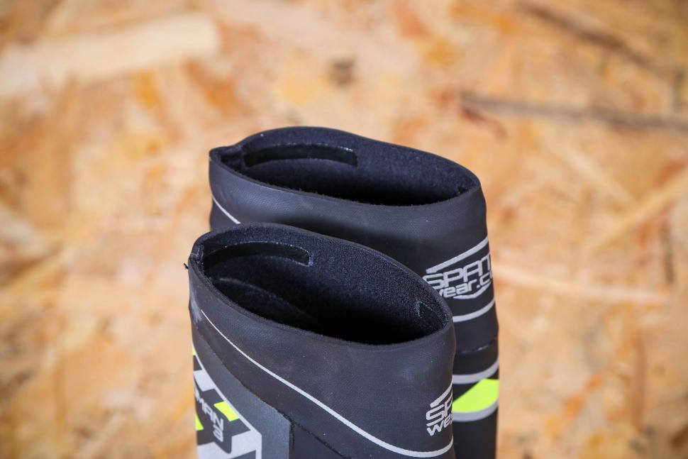 2021 SPATZ Roadman 3 Super-Thermo Hi-Viz Reflective Overshoes with Kevlar - cuff.jpg