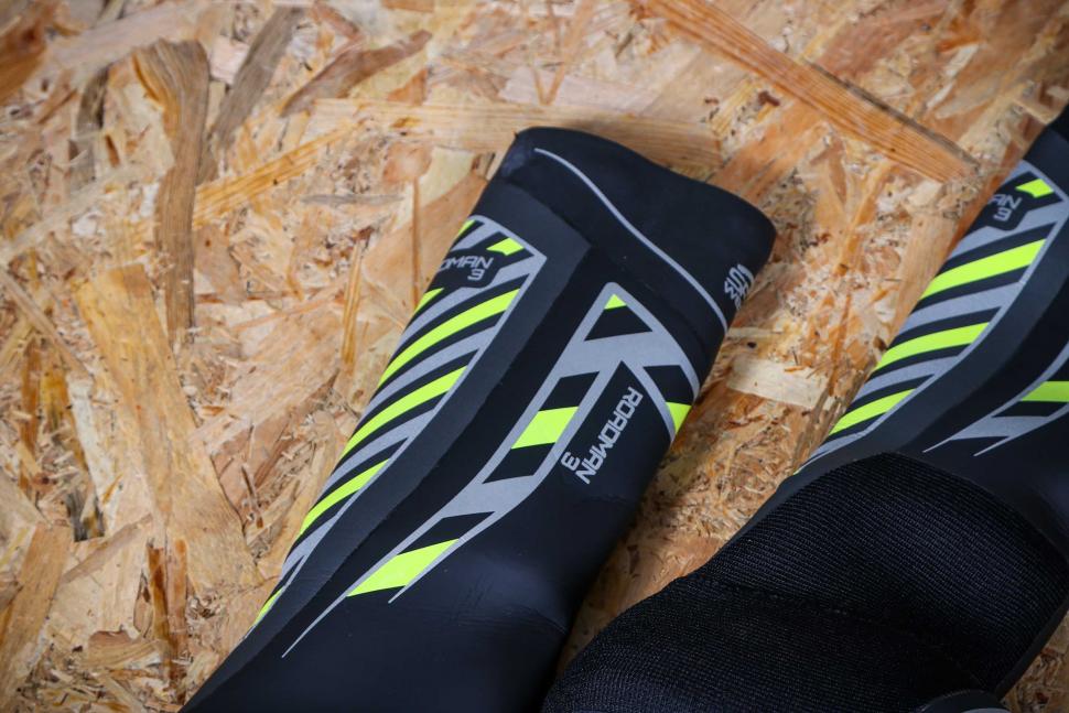 2021 SPATZ Roadman 3 Super-Thermo Hi-Viz Reflective Overshoes with Kevlar - details.jpg