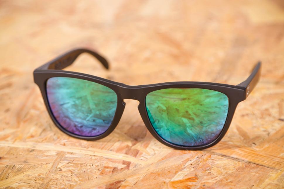 2021 Sun God Classics3 sunglasses - front.jpg