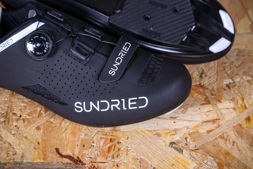 2021 Sundried Men's Road Cycle Shoes - toe.jpg