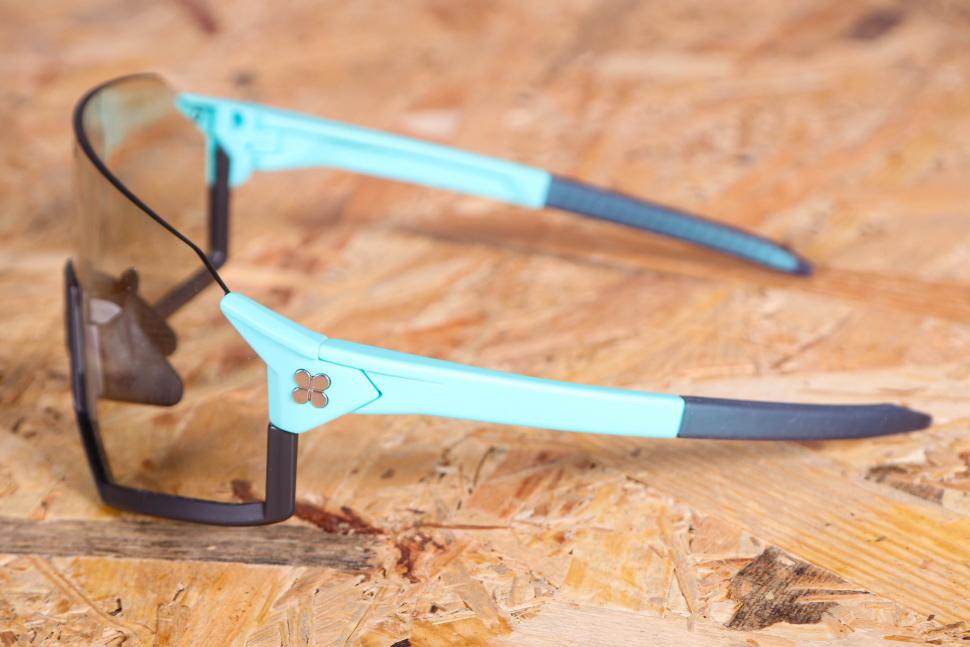 2021 SunGod AIRAS BF with Iris Photochromic lens - side.jpg