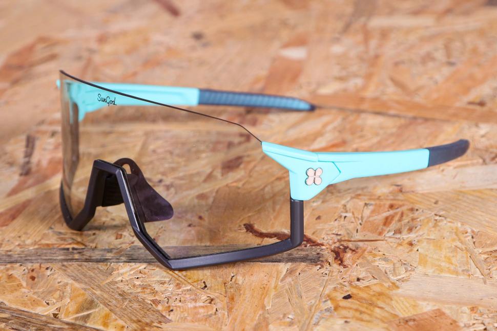 SunGod Airas BF with Iris Photochromic lens